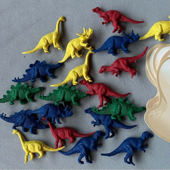 Set of 3 ~ Puzzles & Games ~ Dinosaur Patterns - Batman Cards - Cars Matching - Picture 6 of 11